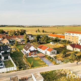 Prodej stavební parcely 1 000 m² Opatovice, Velké dráhy