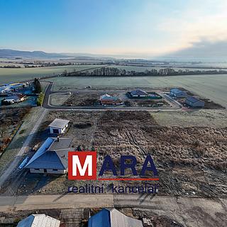 Prodej stavební parcely 1000 m&sup2; Újezd
