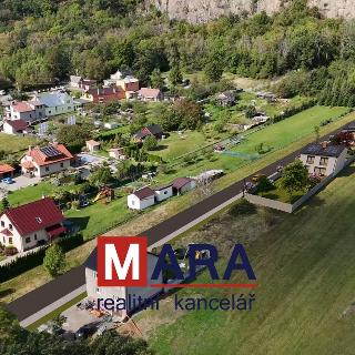 Prodej stavební parcely 3 457 m² Dolní Újezd, 