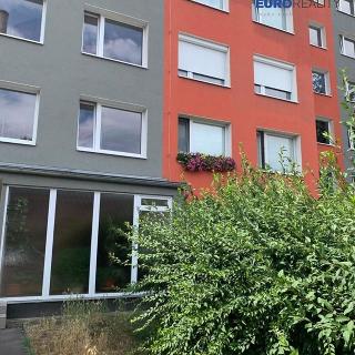 Prodej bytu 3+1 87 m² Praha, Choceradská