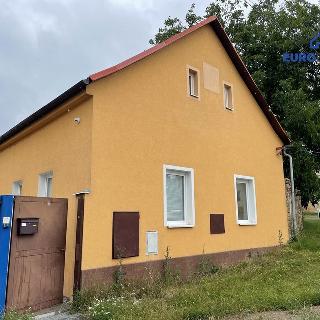 Pronájem činžovního domu 382 m² Úherce, 