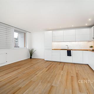 Prodej bytu 3+kk 74 m&sup2; Praha