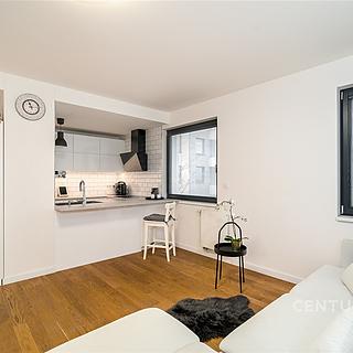 Prodej bytu 3+kk 104 m&sup2; Praha