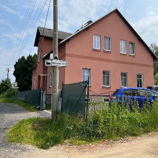 Pronájem bytu 1+kk a garsoniéry 40 m² Liberec, Puškinova