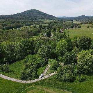 Prodej stavební parcely 8 600 m² Jablonné v Podještědí