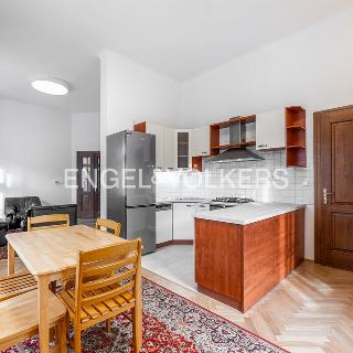 Pronájem bytu 3+kk 90 m² Praha, Štefánikova