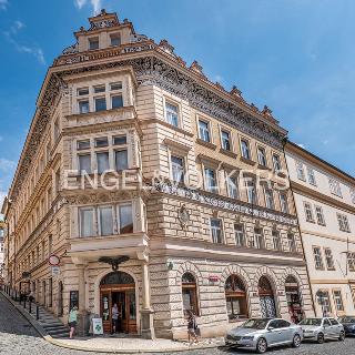 Pronájem kanceláře 212 m² Praha, Malostranské náměstí