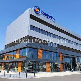 Pronájem kanceláře 200 m&sup2; Praha