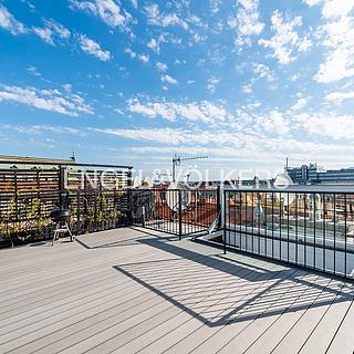 Pronájem bytu 3+kk 102 m&sup2; Praha