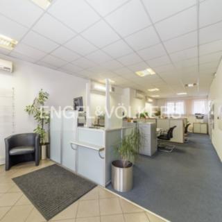 Pronájem kanceláře 165 m&sup2; Praha