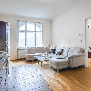 Pronájem bytu 4+kk 110 m² Praha