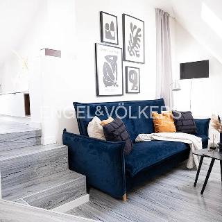 Prodej bytu 1+kk a garsoniéry 32 m² Praha, Školská