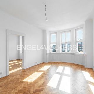 Pronájem bytu 3+1 97 m² Praha, Ostrovského