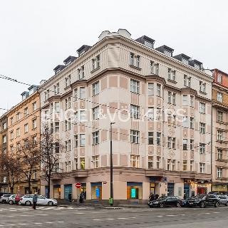 Pronájem kanceláře 194 m² Praha, Vinohradská