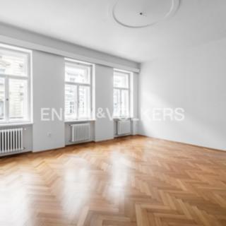 Pronájem bytu 3+1 100 m² Praha