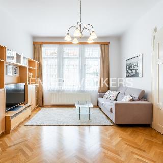 Pronájem bytu 2+1 80 m² Praha, Dřevná