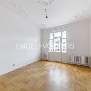 Pronájem bytu 3+1 110 m² Praha, Ovenecká