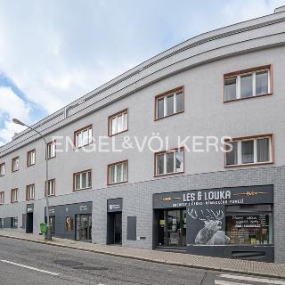 Pronájem obchodu 113 m² Praha, Veleslavínská