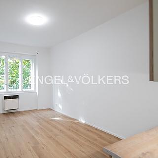 Pronájem bytu 2+kk 44 m&sup2; Praha
