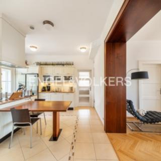 Pronájem bytu 4+kk 145 m² Praha