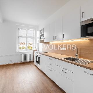 Pronájem bytu 4+kk 120 m² Praha