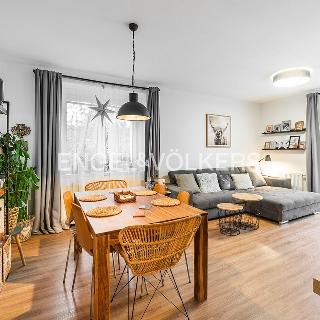 Pronájem bytu 3+kk 86 m² Praha