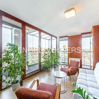 Prodej bytu 3+kk 92 m² Praha, Novákových