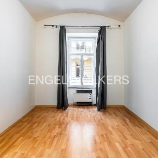 Prodej bytu 2+kk 47 m² Praha, Gorazdova