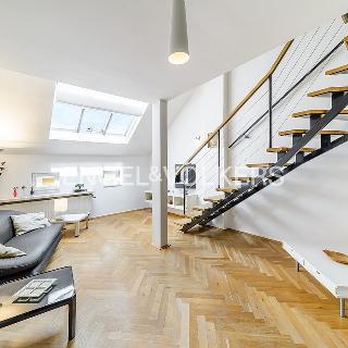 Pronájem bytu 2+kk 70 m² Praha, Záhřebská