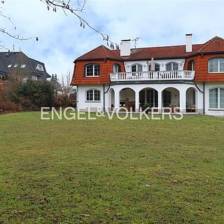 Pronájem bytu 3+kk 88 m&sup2; Plzeň