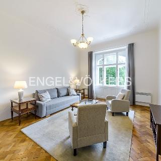 Pronájem bytu 3+kk 87 m² Praha