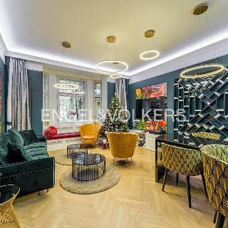 Pronájem bytu 4+kk 110 m² Praha