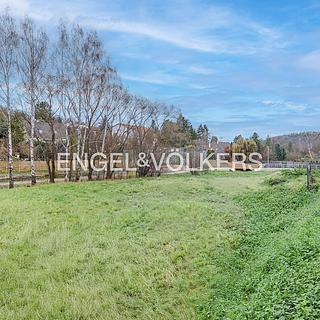 Prodej stavební parcely 1716 m&sup2; Praha