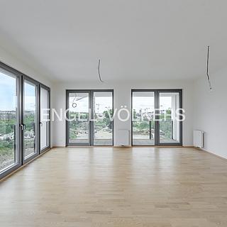 Pronájem bytu 2+kk 63 m&sup2; Praha
