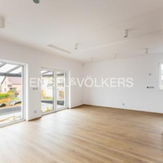 Pronájem rodinného domu 143 m² Losiná