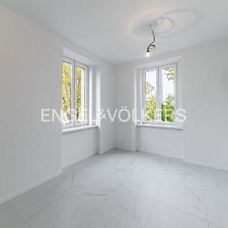 Prodej bytu 2+kk 61 m² Praha, K Vltavě