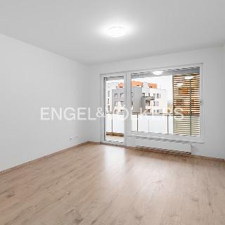 Pronájem bytu 2+kk 56 m² Praha, U plynárny