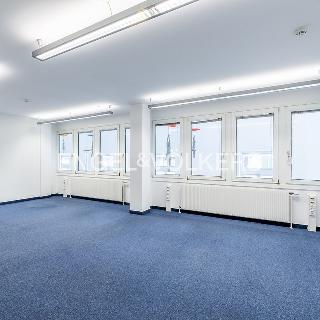 Pronájem kanceláře 196 m² Praha, Dukelských hrdinů