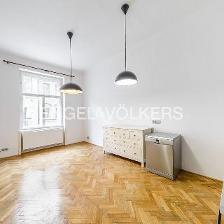 Pronájem bytu 3+kk 78 m² Praha, Jindřicha Plachty