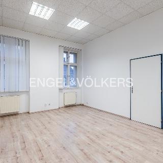 Pronájem kanceláře 23 m² Praha, Viktora Huga