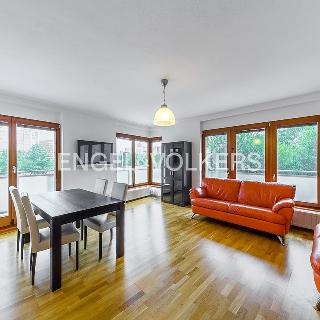 Pronájem bytu 3+kk 93 m² Praha, Schwarzenberská