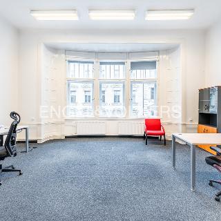 Pronájem kanceláře 131 m² Praha, Opletalova