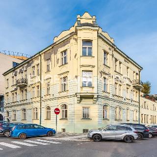 Pronájem kanceláře 297 m² Praha, Chrudimská