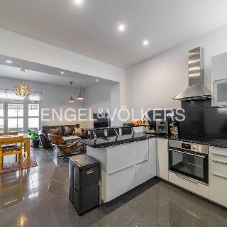 Pronájem bytu 3+kk 80 m² Praha, Kozácká