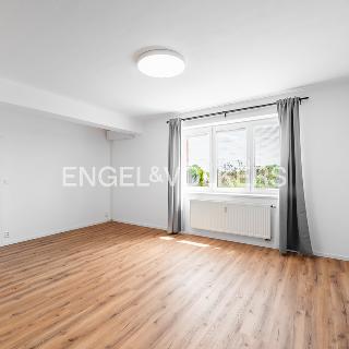 Pronájem bytu 2+kk 50 m² Praha, Kašeho