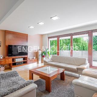 Prodej rodinného domu 228 m² Praha, Schwarzenberská