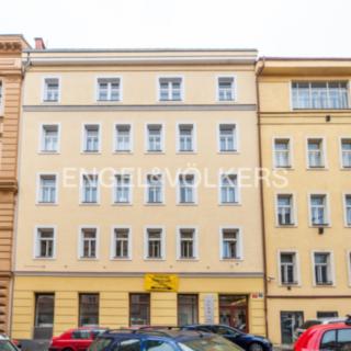 Pronájem kanceláře 132 m&sup2; Praha