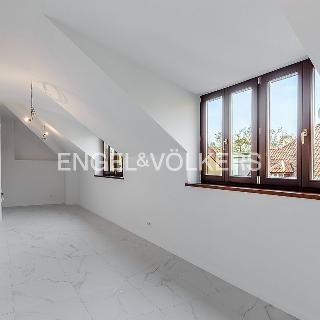 Prodej bytu 2+kk 59 m² Praha, K Vltavě