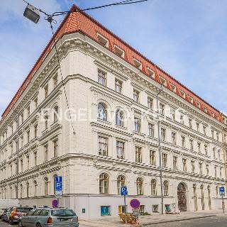 Pronájem obchodu 208 m² Praha, Kroftova