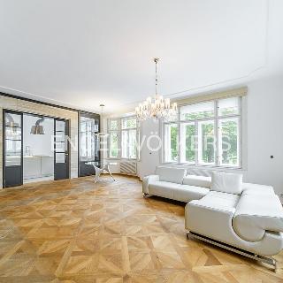 Pronájem bytu 3+kk 149 m² Praha, Na baště sv. Jiří